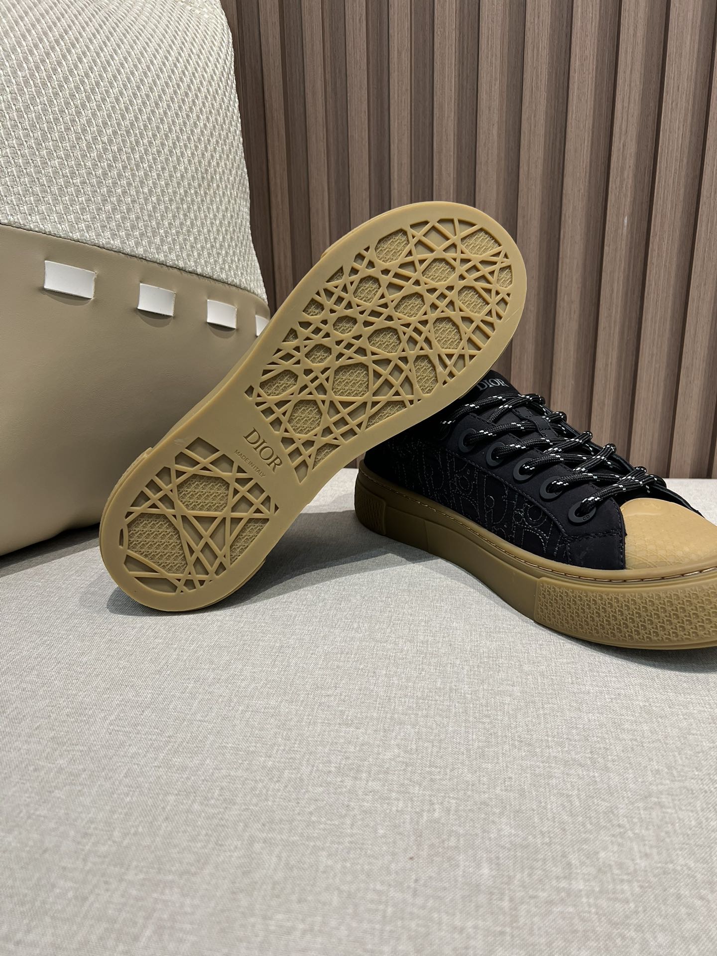 DIOR AND STONE ISLAND B33 Sneaker