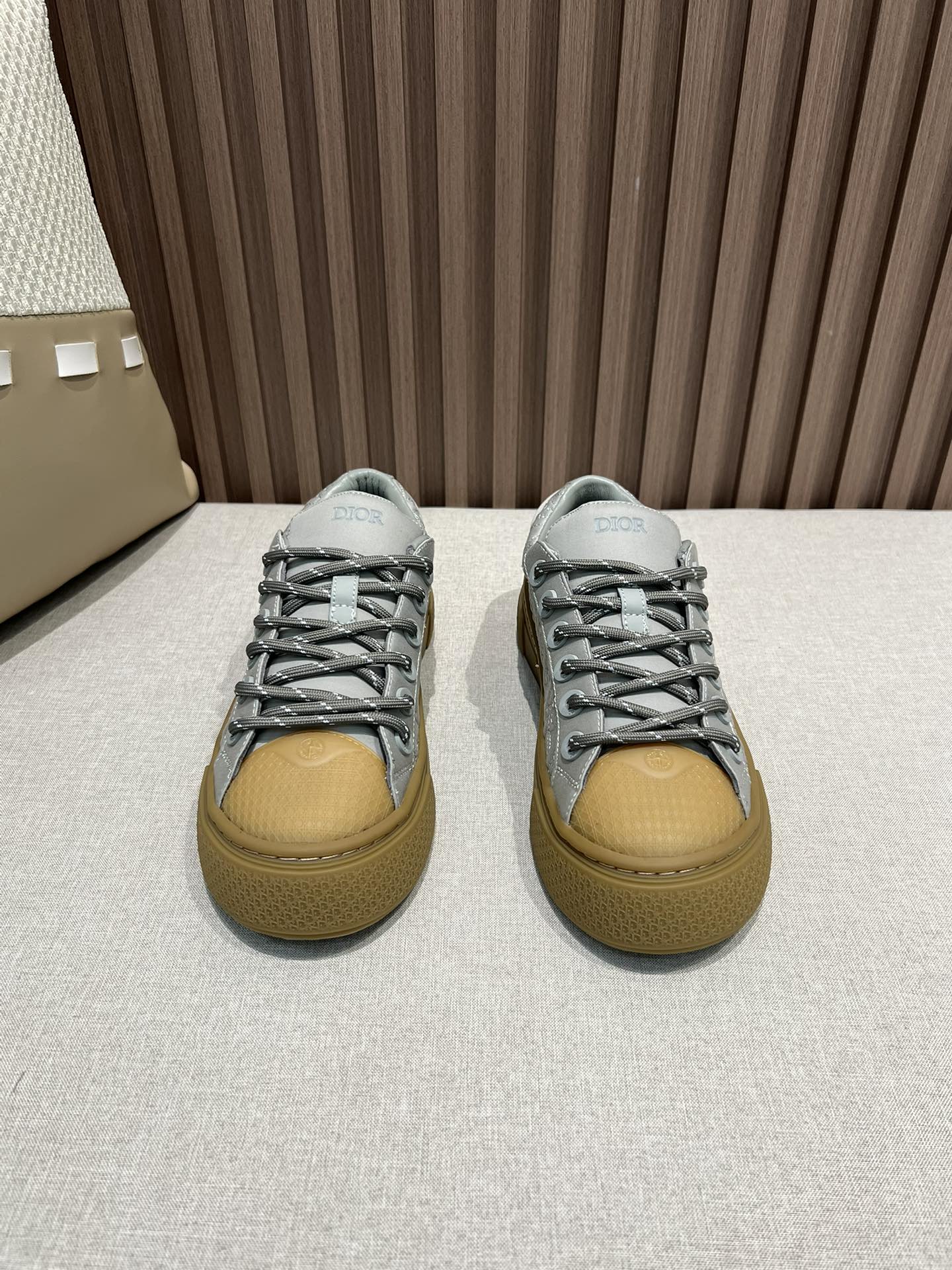 DIOR AND STONE ISLAND B33 Sneaker