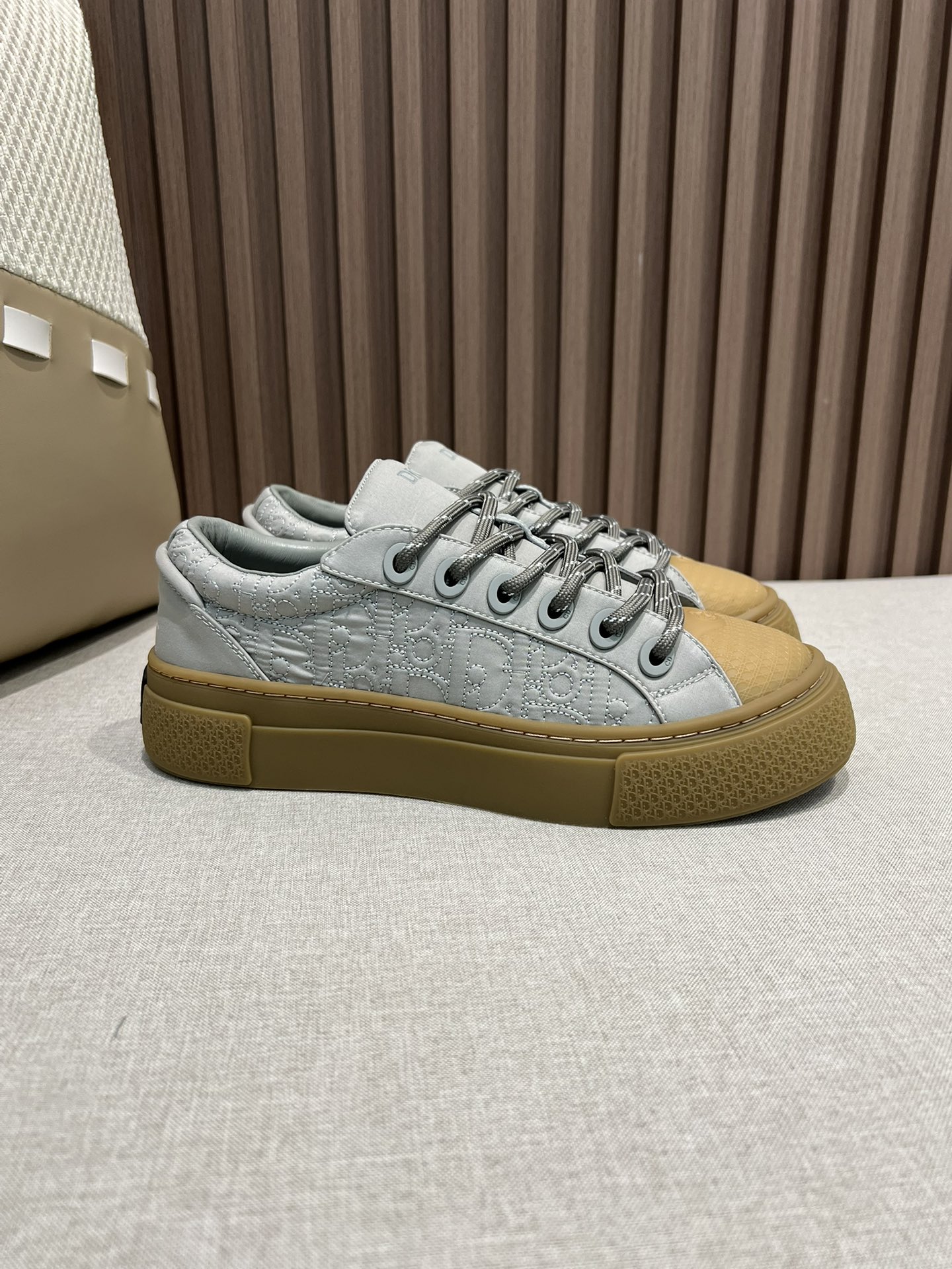 DIOR AND STONE ISLAND B33 Sneaker