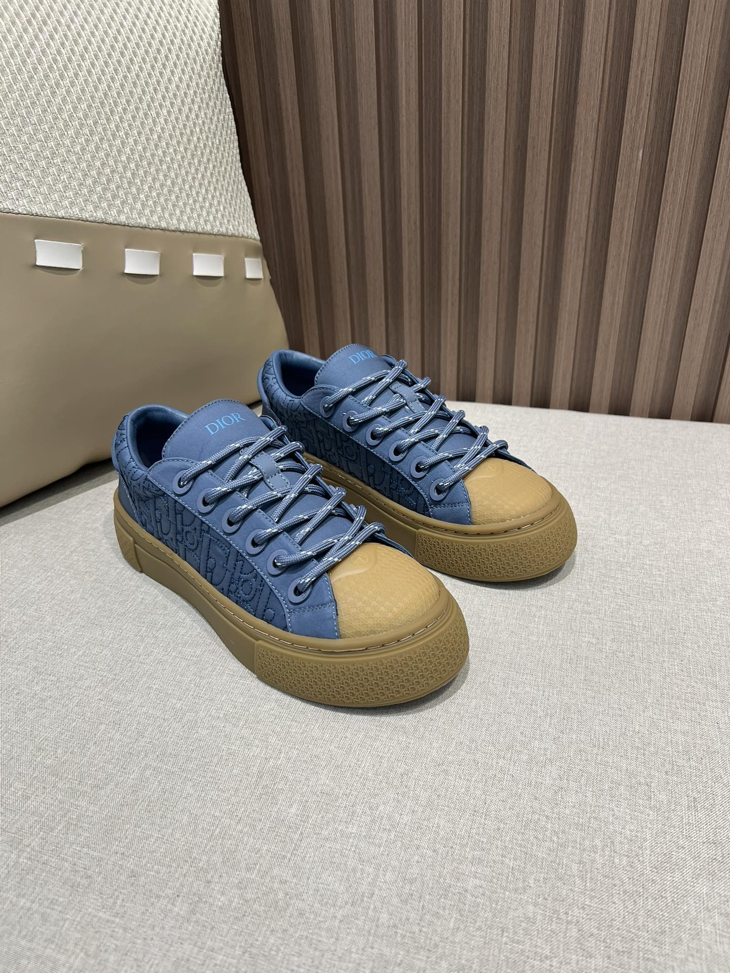 DIOR AND STONE ISLAND B33 Sneaker