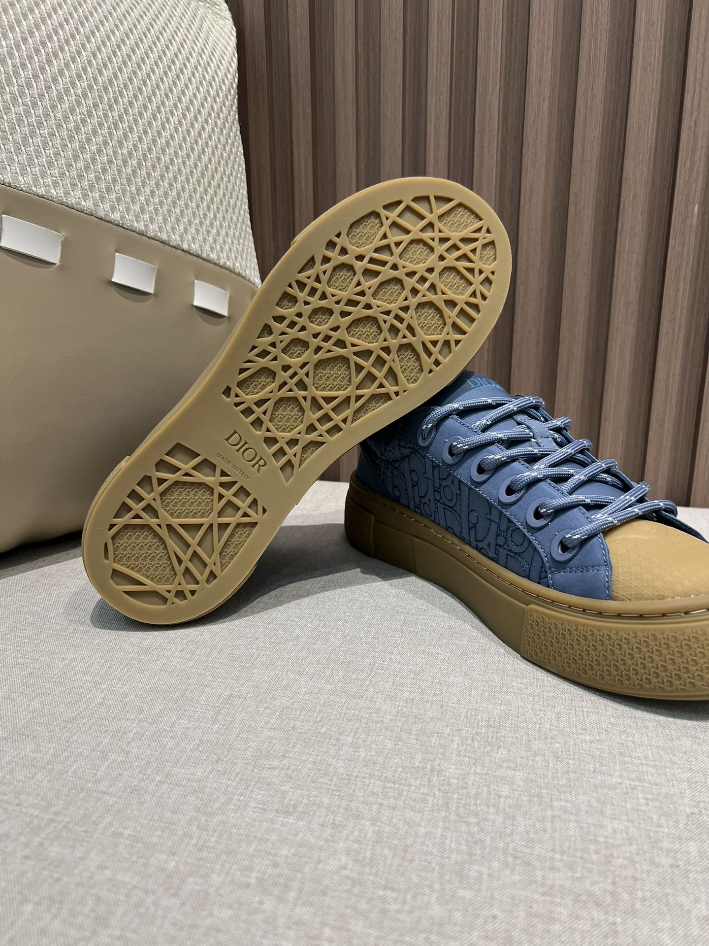 DIOR AND STONE ISLAND B33 Sneaker