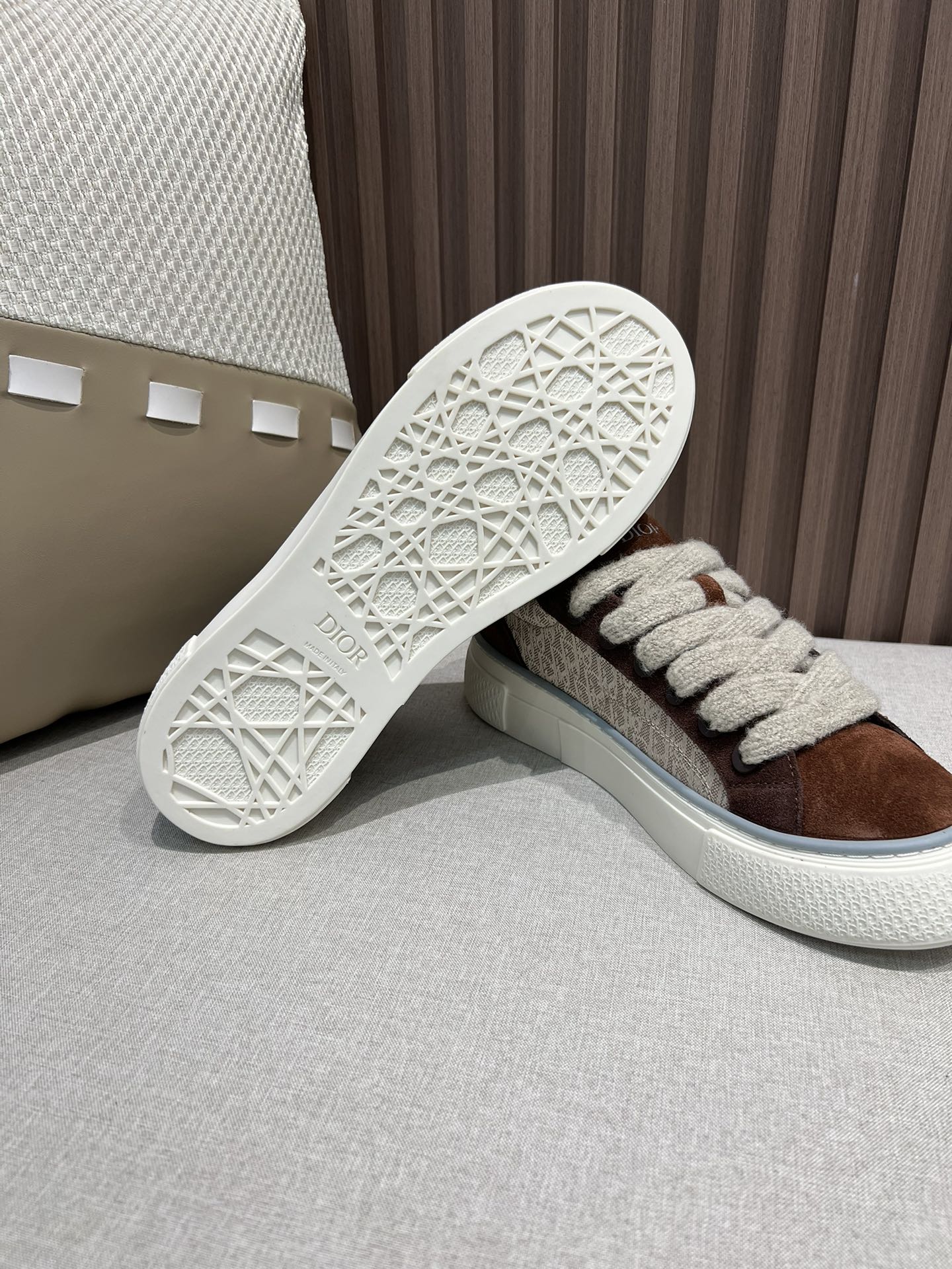 Dior x Denim Tears B33 Sneaker