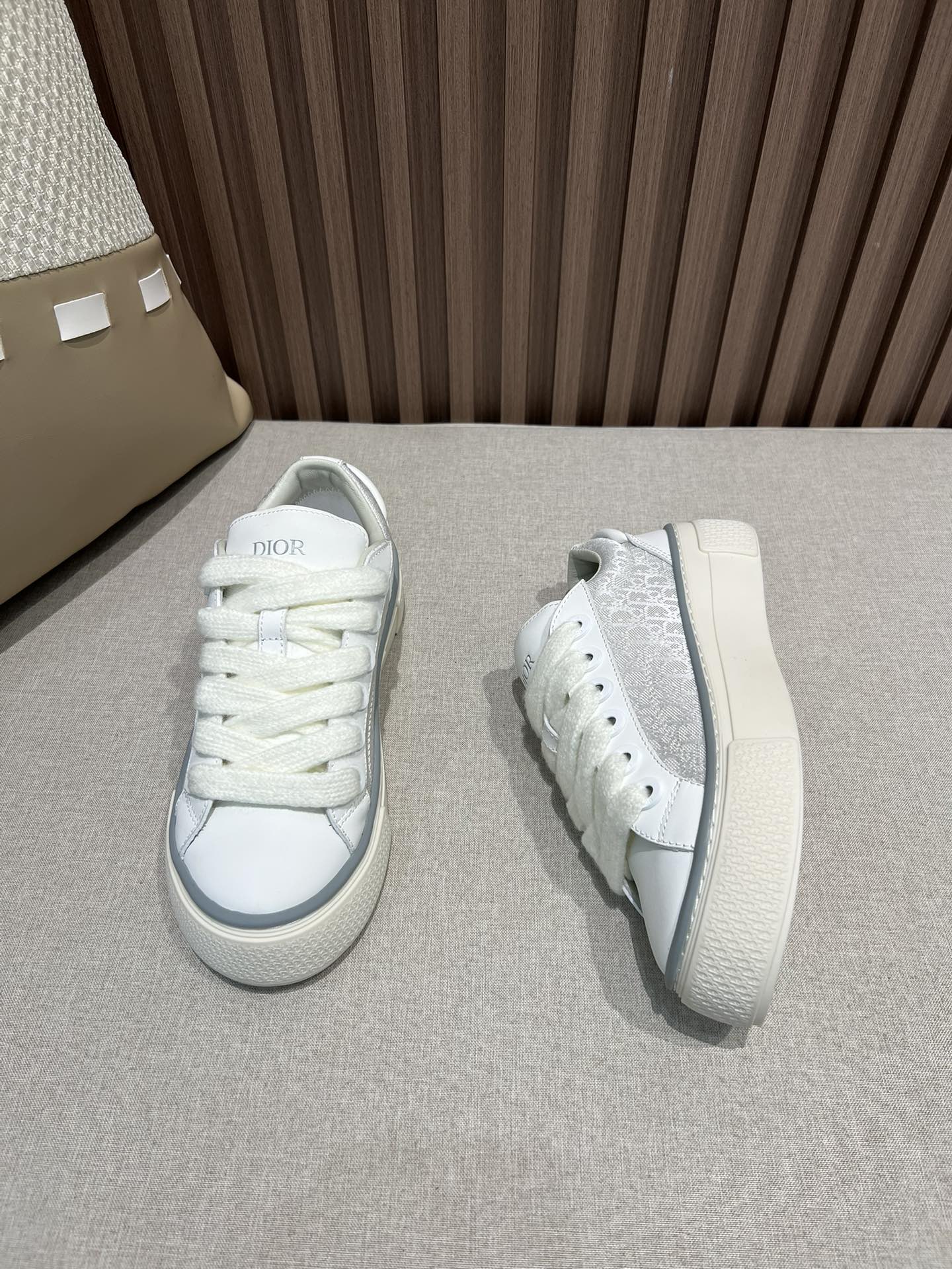 Dior x Denim Tears B33 Sneaker