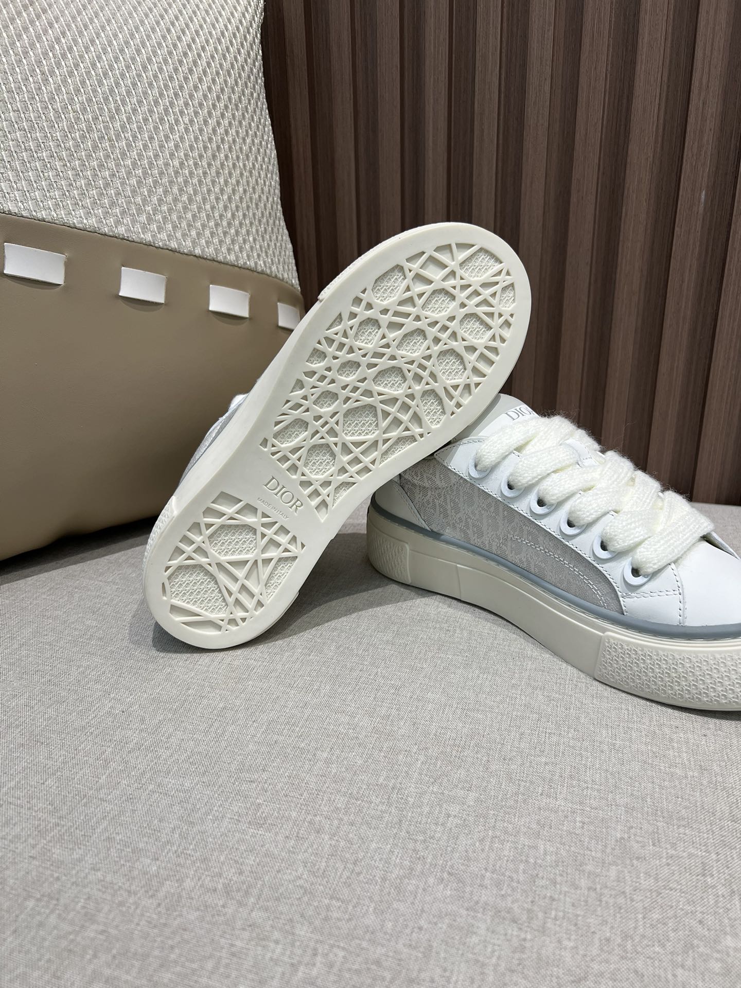 Dior x Denim Tears B33 Sneaker