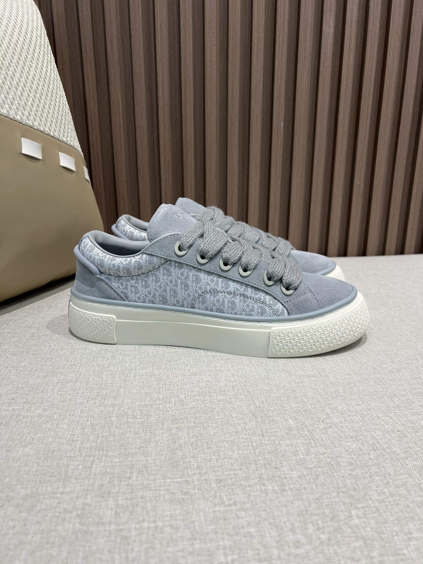 Dior x Denim Tears B33 Sneaker