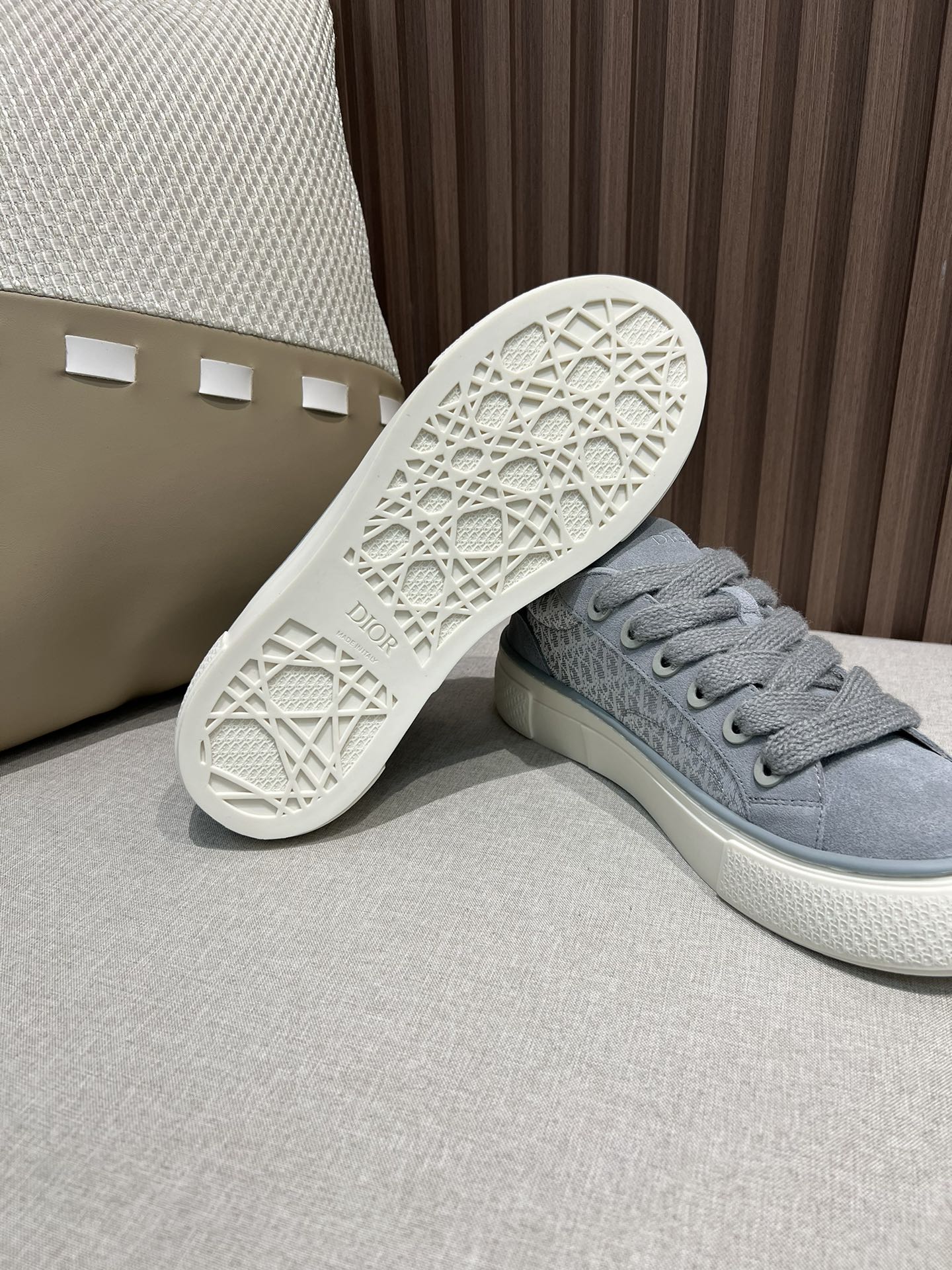 Dior x Denim Tears B33 Sneaker