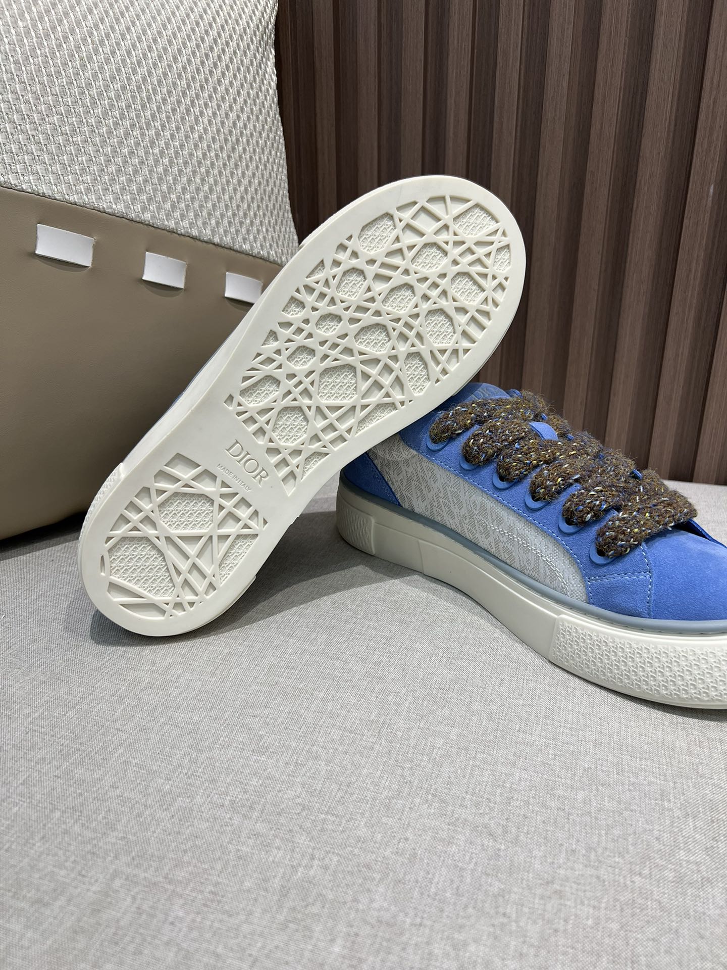 Dior x Denim Tears B33 Sneaker