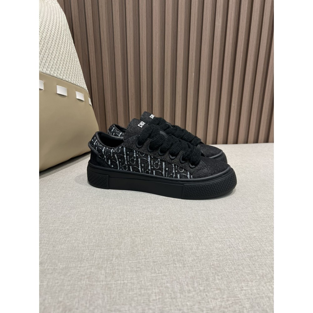 Dior x Denim Tears B33 Sneaker