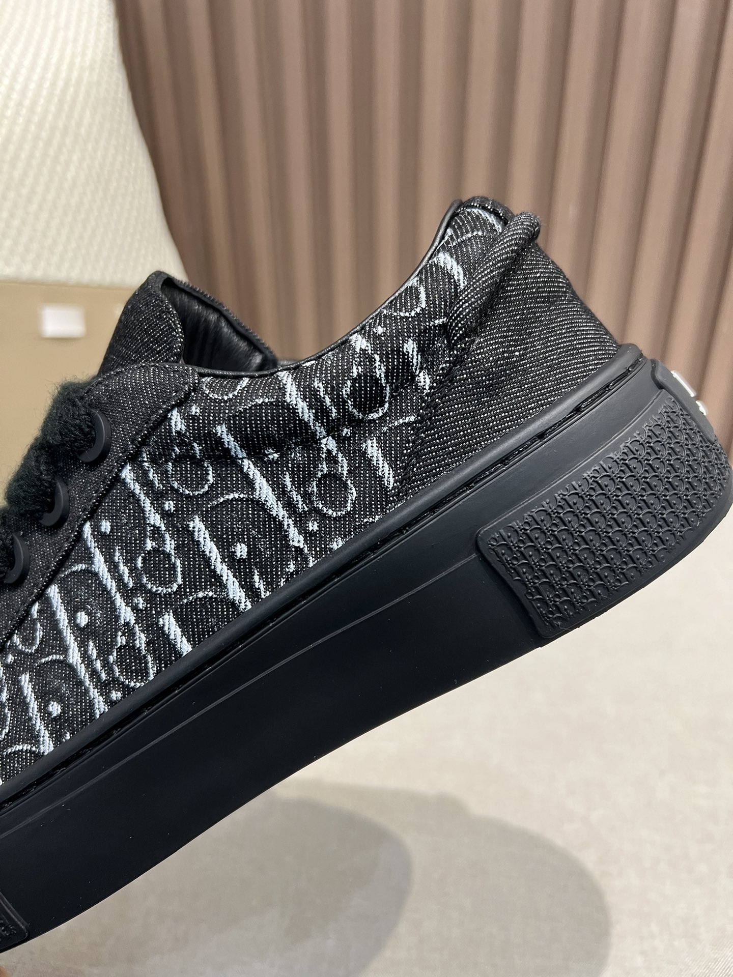 Dior x Denim Tears B33 Sneaker