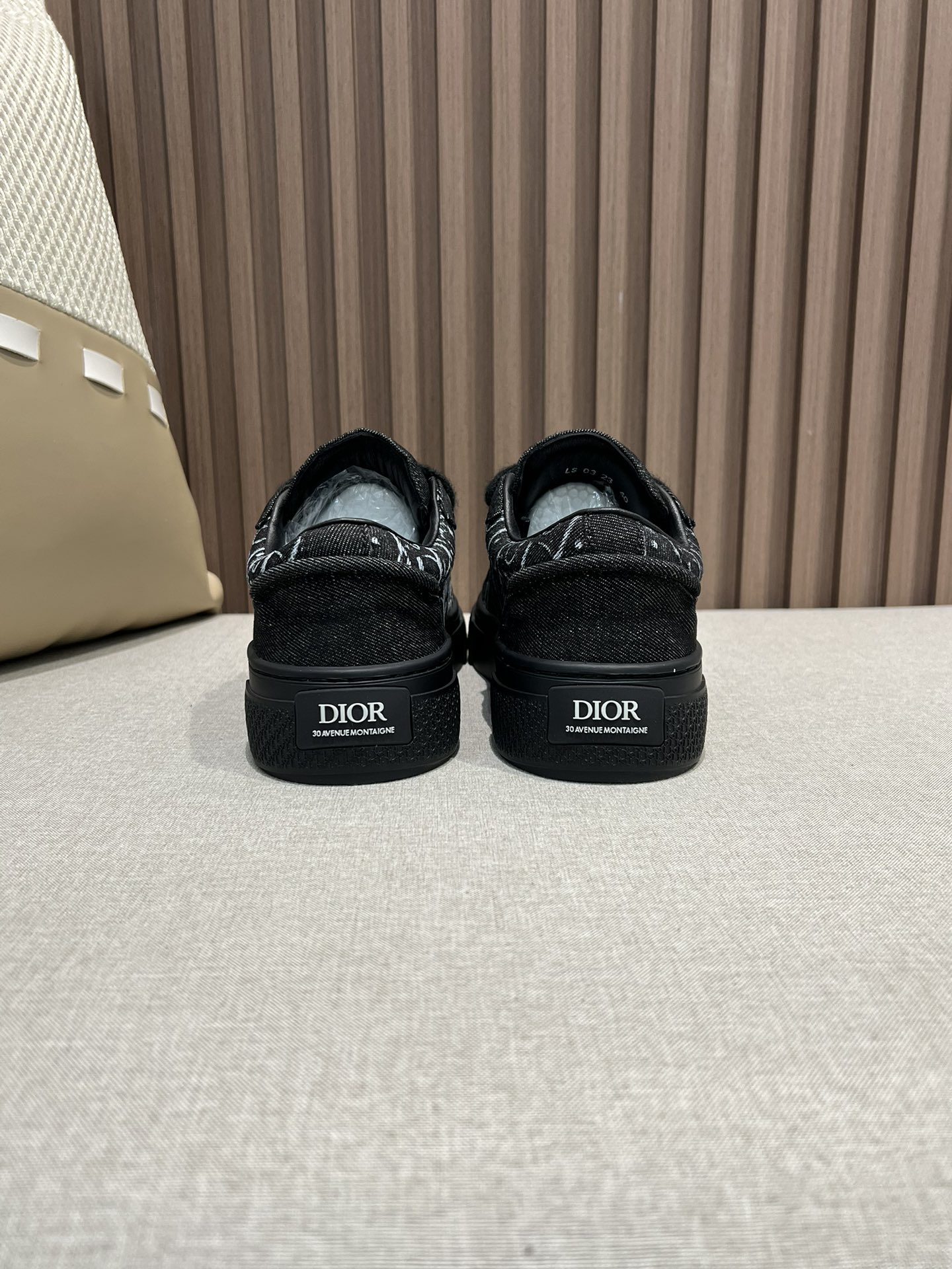 Dior x Denim Tears B33 Sneaker