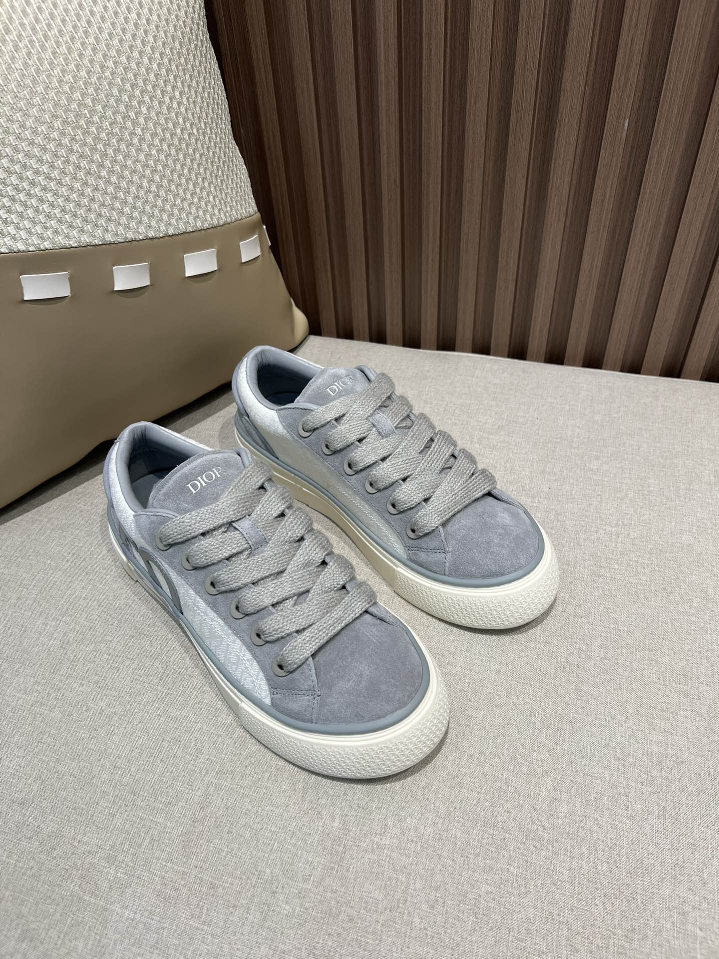 Dior x Denim Tears B33 Sneaker