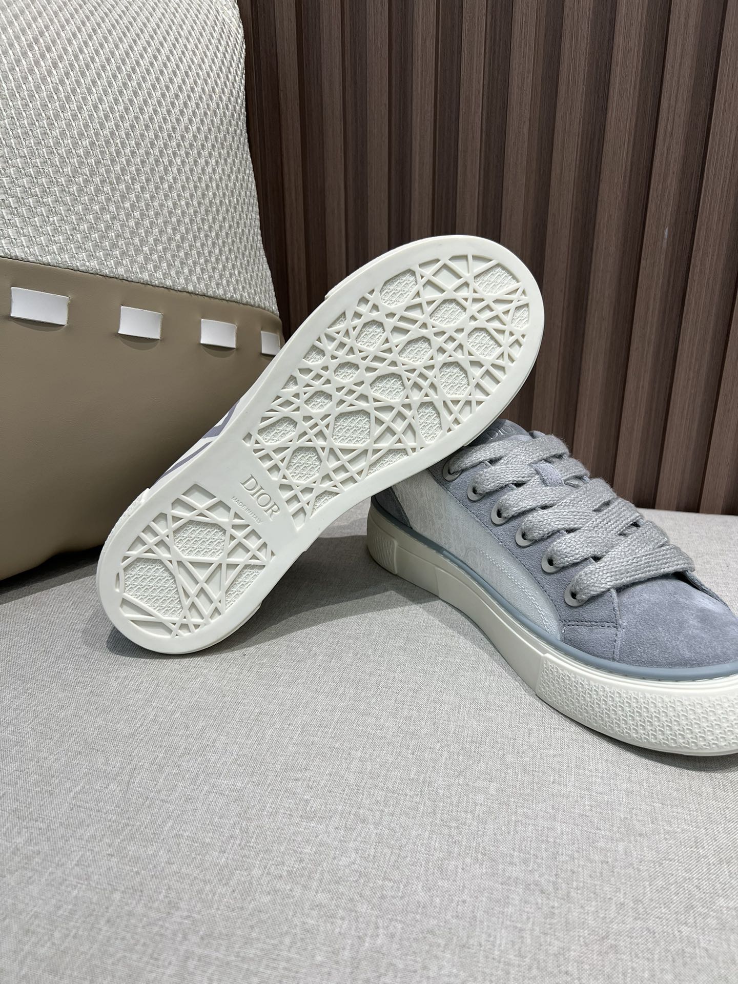 Dior x Denim Tears B33 Sneaker