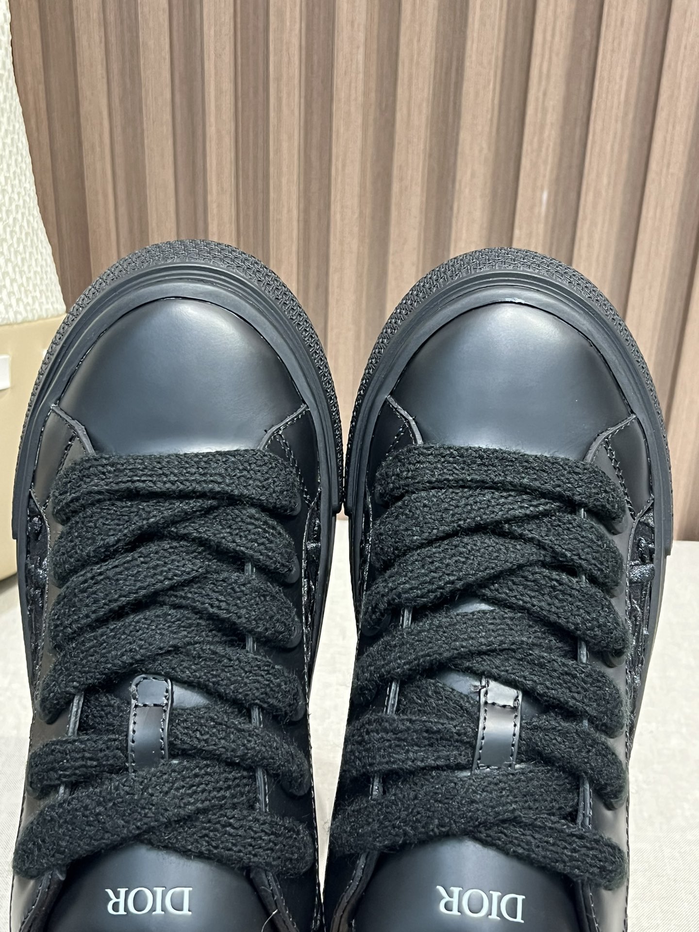 Dior x Denim Tears B33 Sneaker