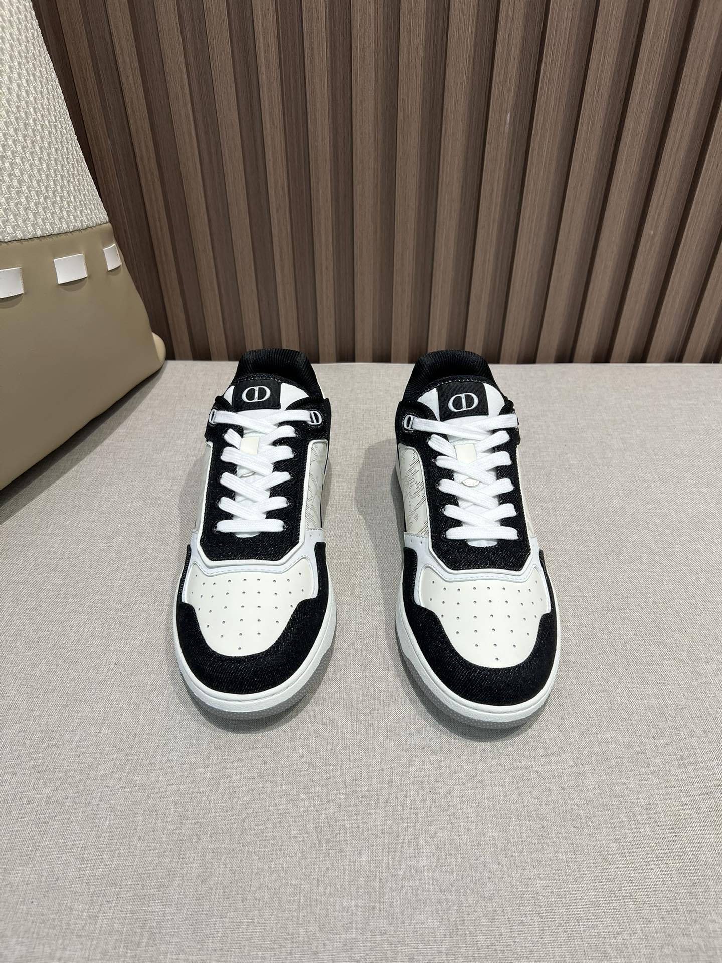 Dior B27 Low-Top Sneaker