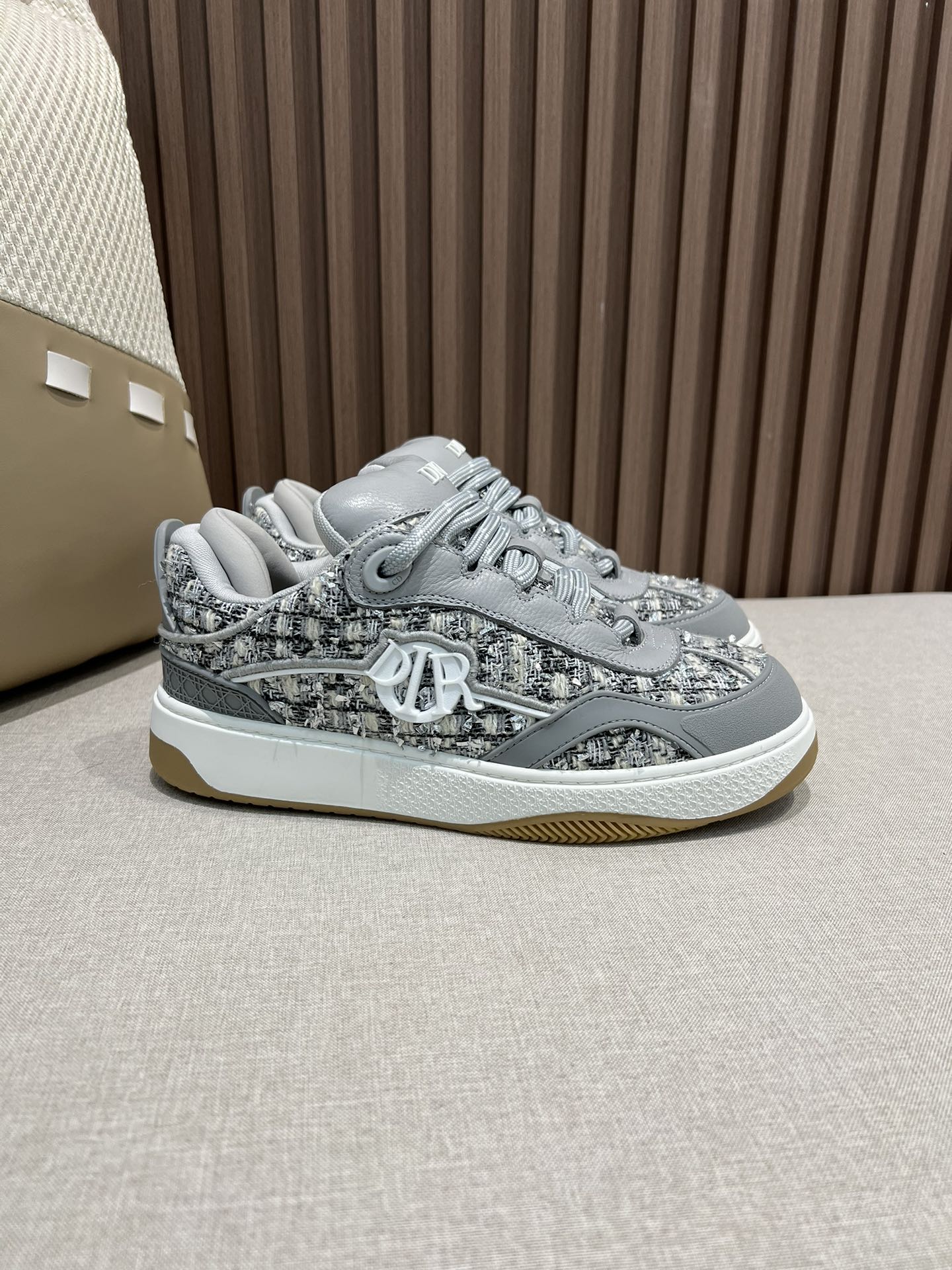 Dior B9S Skater Sneaker