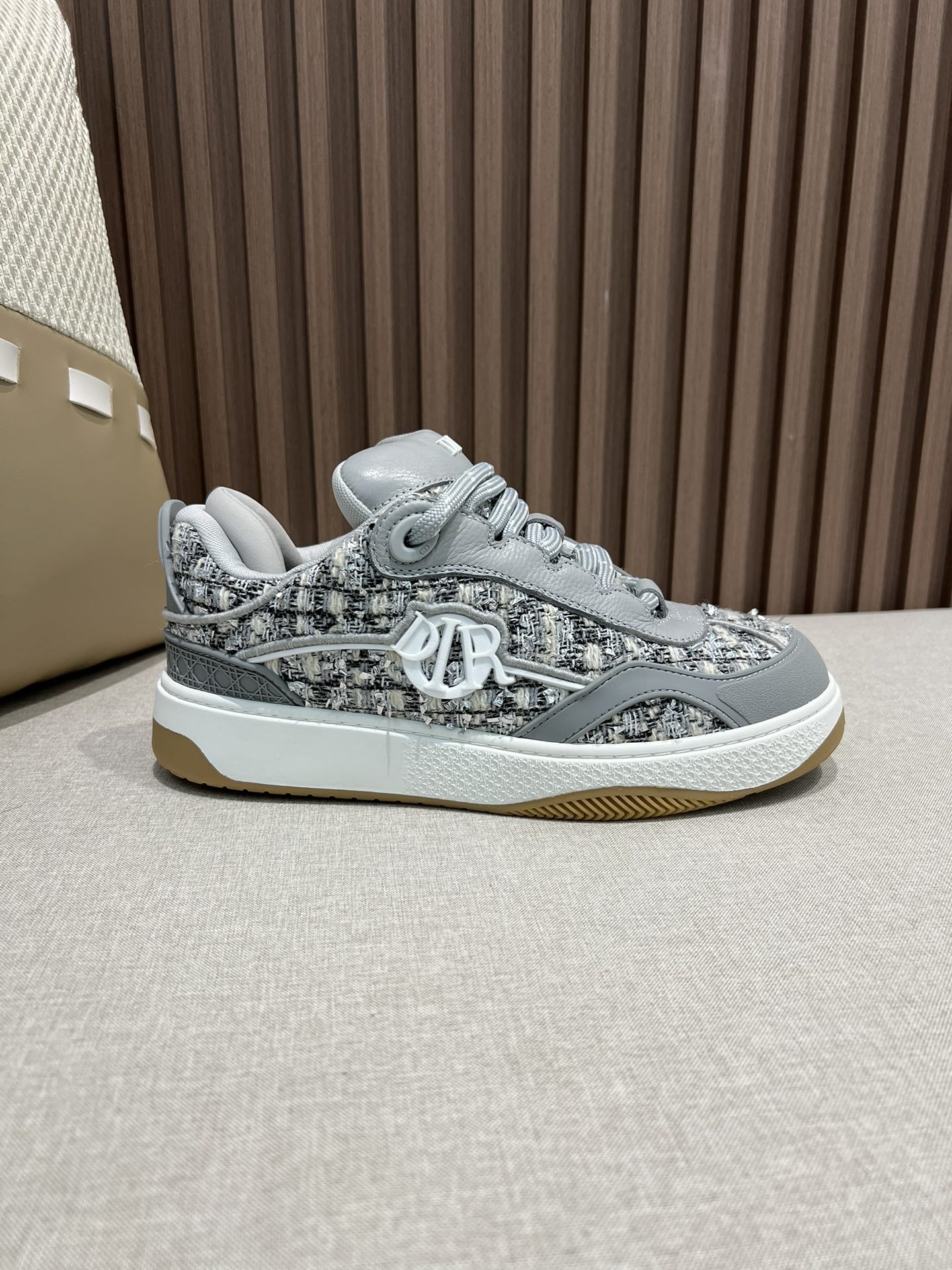 Dior B9S Skater Sneaker