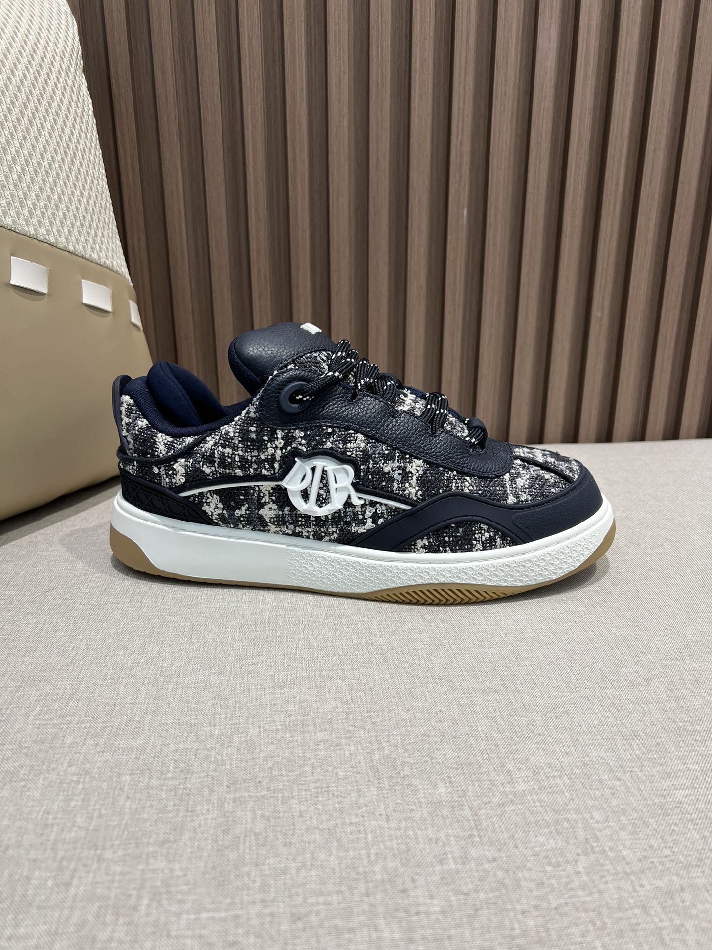 Dior B9S Skater Sneaker