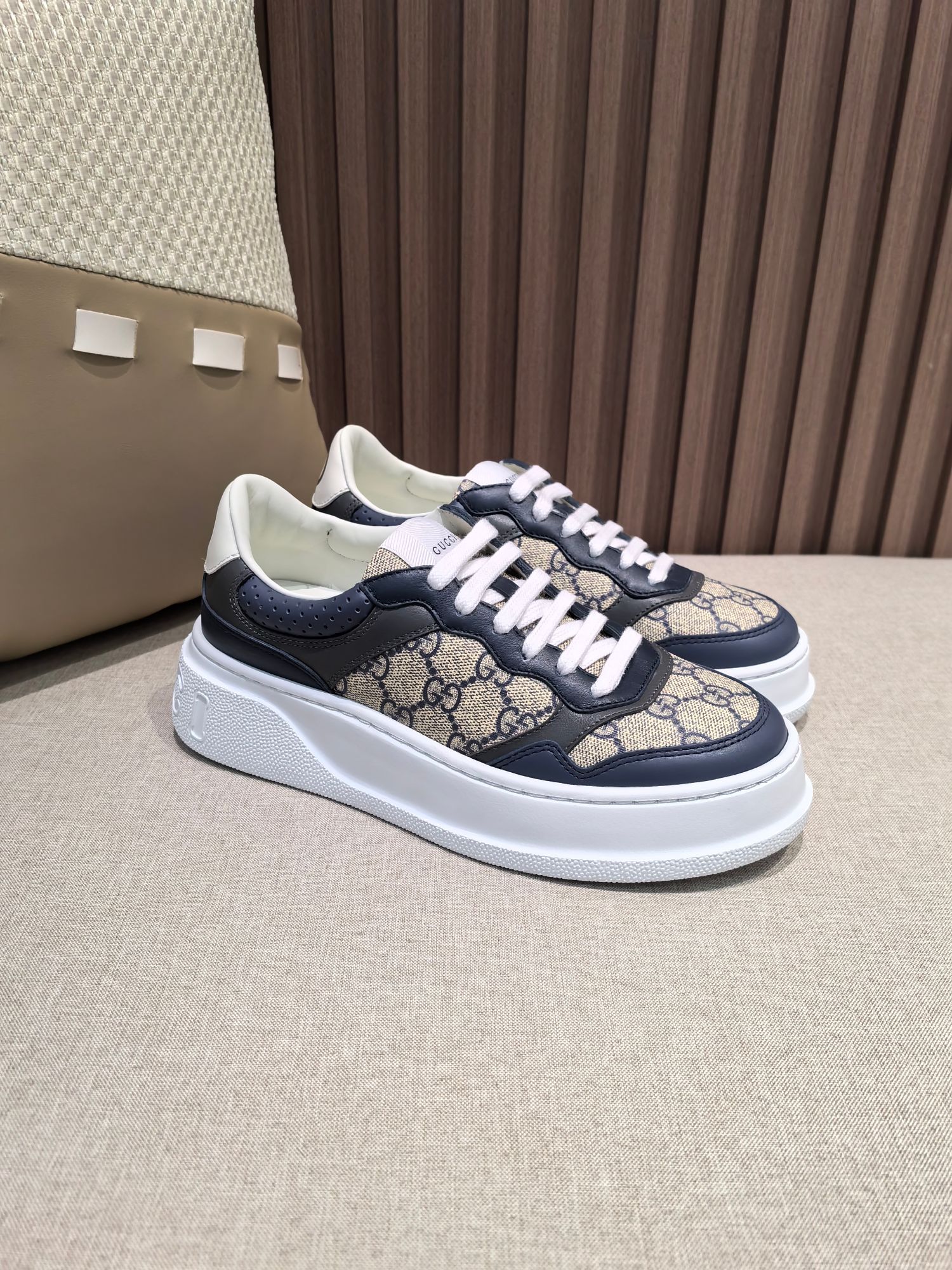 Men's GG sneaker