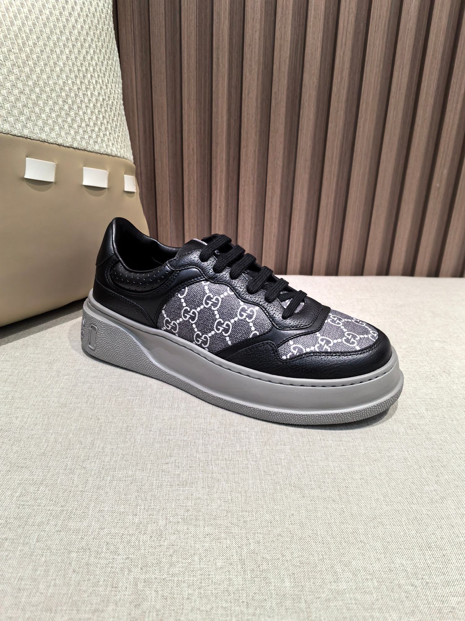 Men's GG sneaker