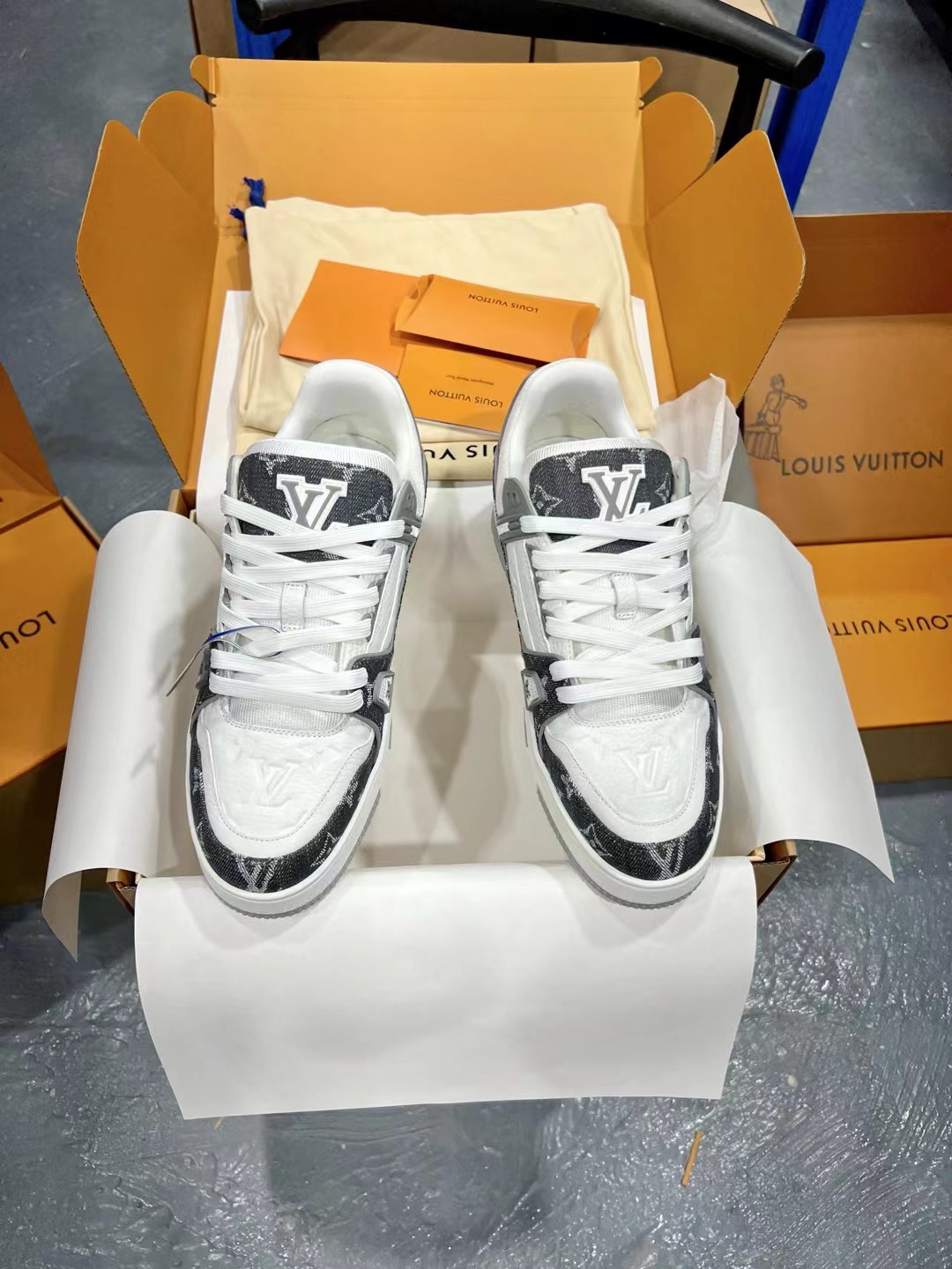 LV Trainer Sneaker