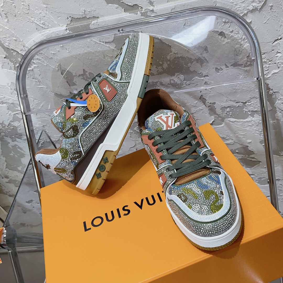 LV Trainer Sneaker