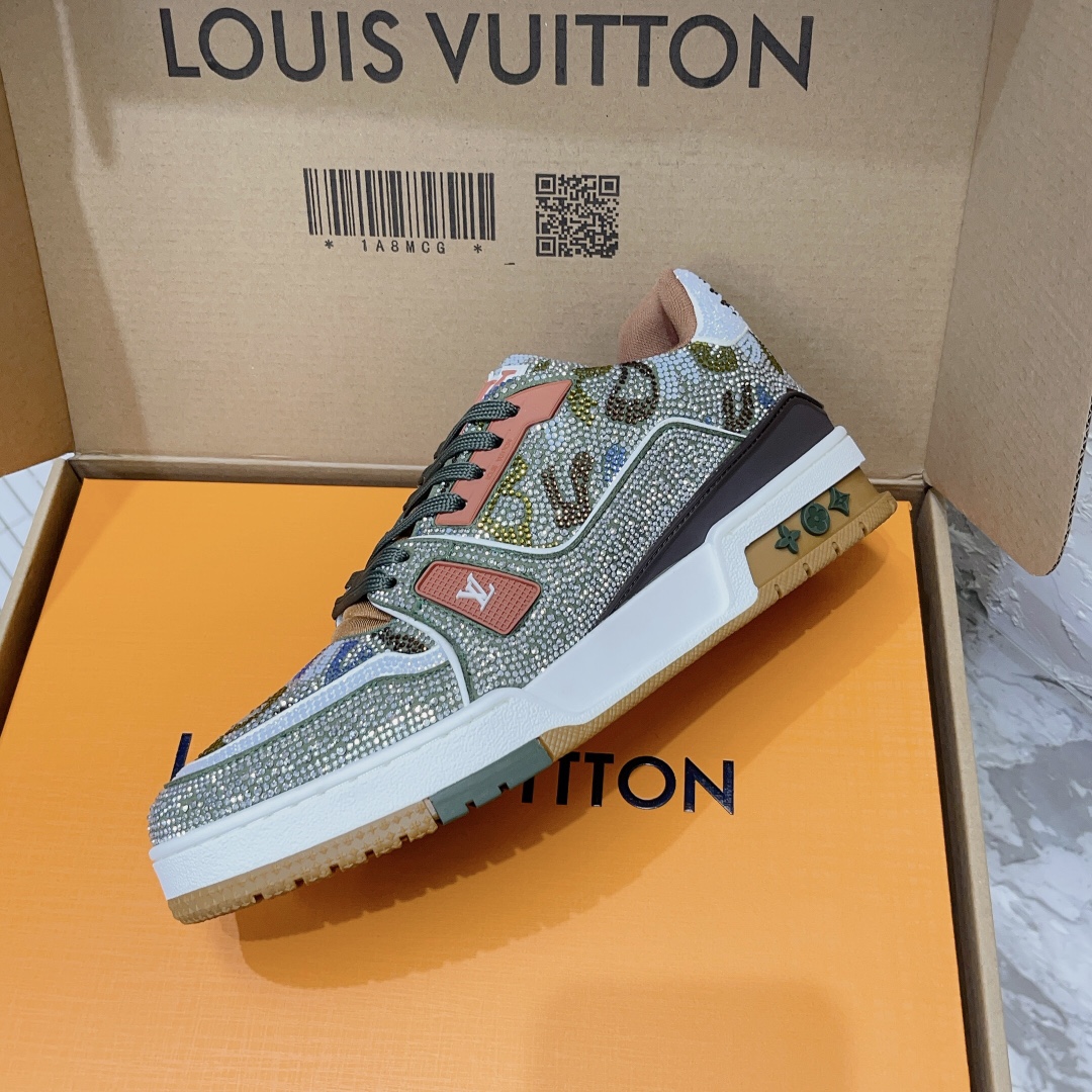 LV Trainer Sneaker