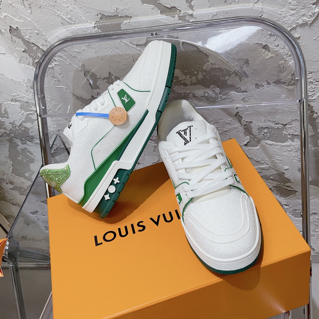 LV Trainer Sneaker