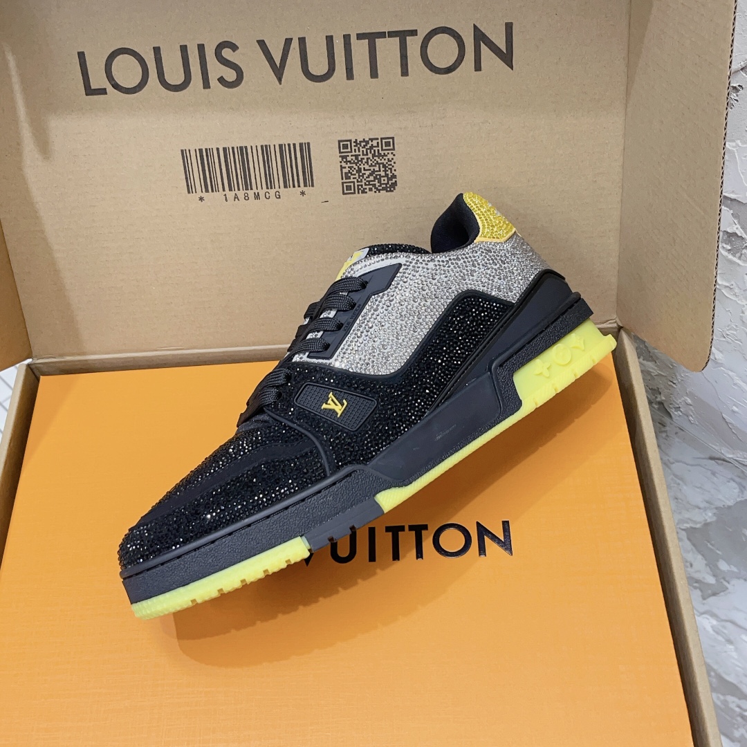 LV Trainer Sneaker