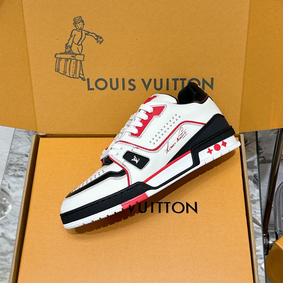 LV Trainer Sneaker