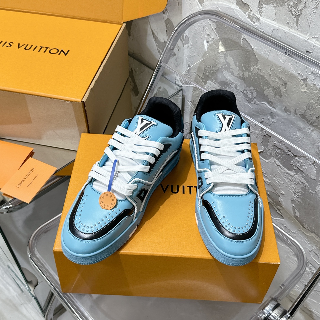 LV Trainer Sneaker