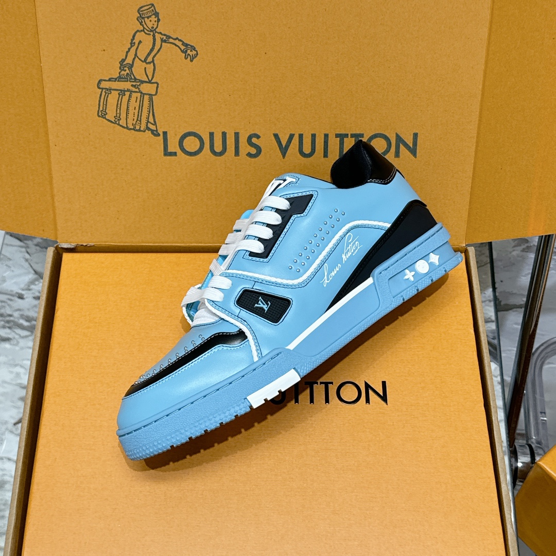 LV Trainer Sneaker