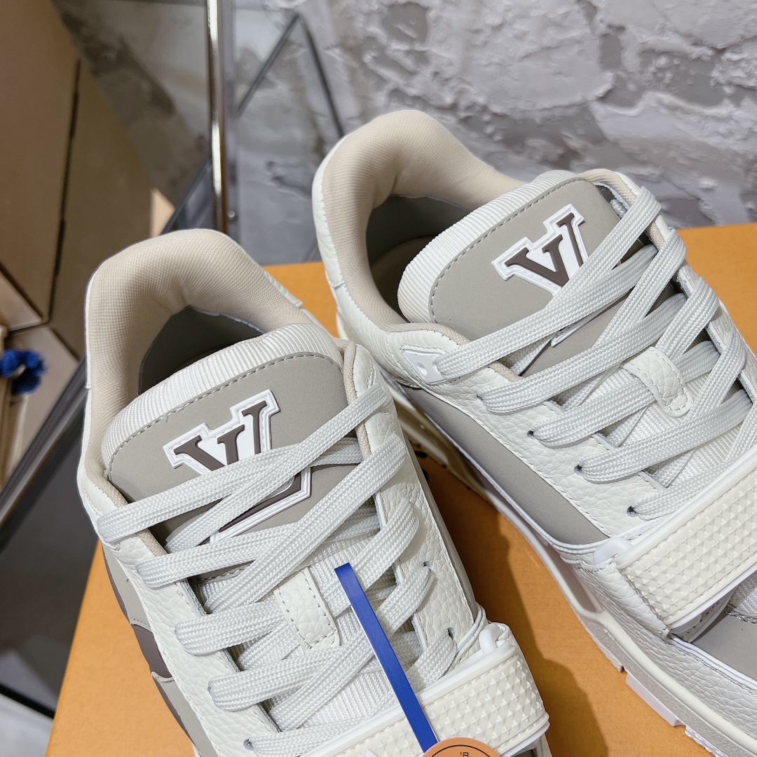 LV Trainer Sneaker