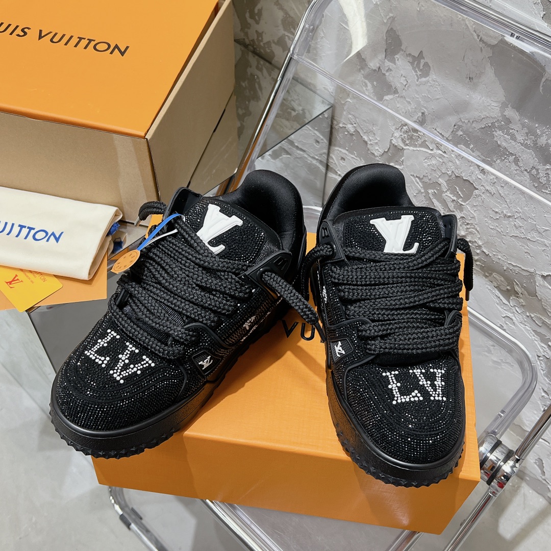 LV Trainer Maxi Sneaker