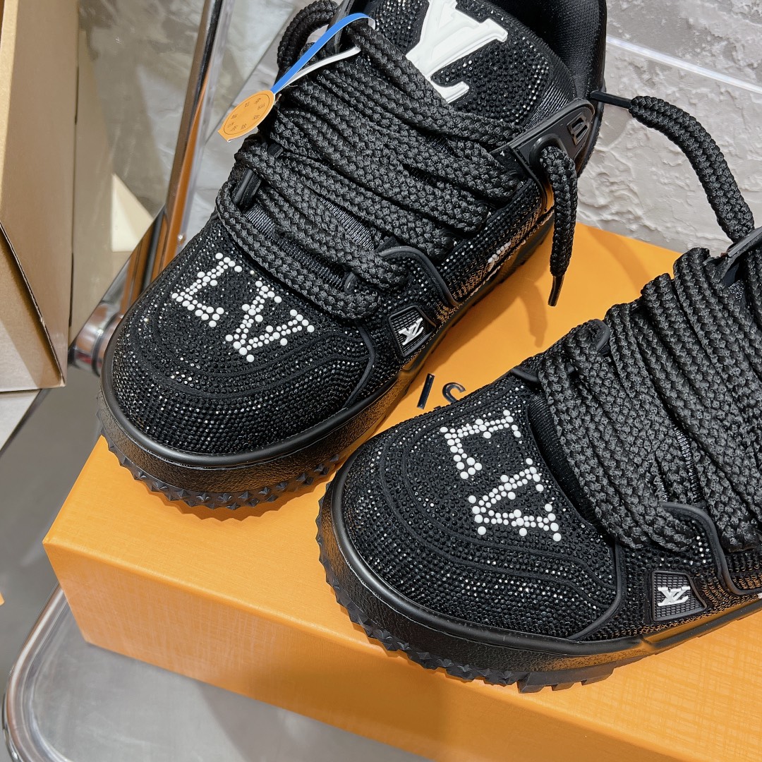 LV Trainer Maxi Sneaker