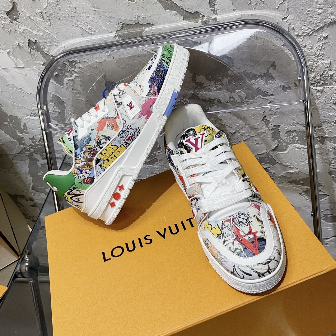 LV Trainer Sneaker