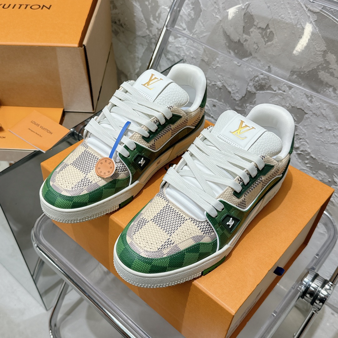 LV Trainer Sneaker