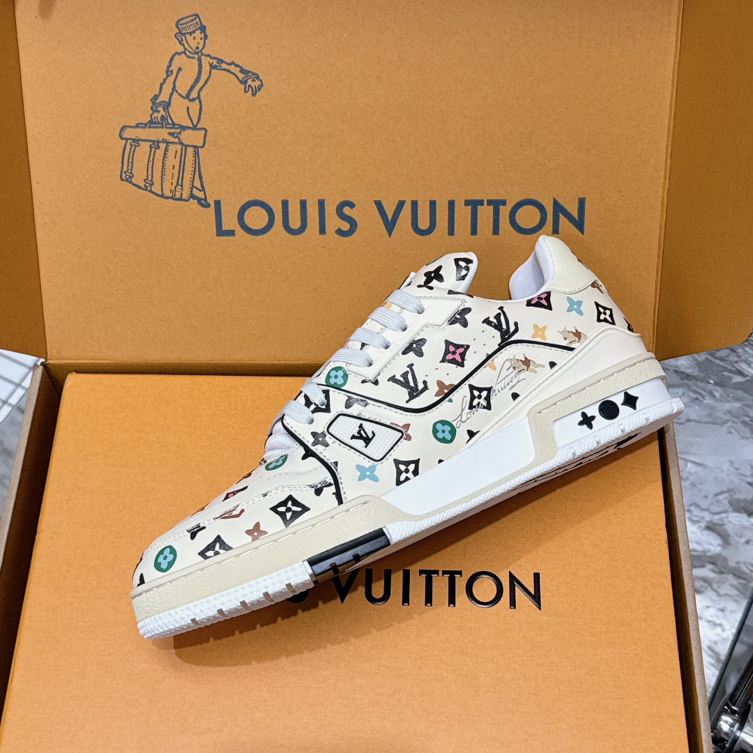 LV Trainer Sneaker