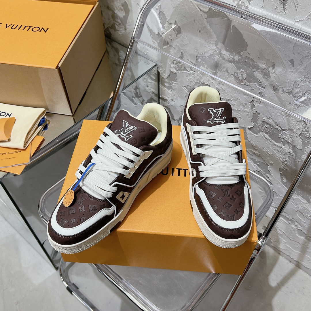 LV Trainer Sneaker