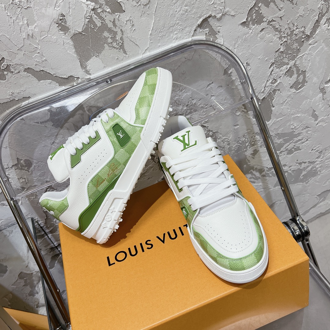 LV Trainer Sneaker