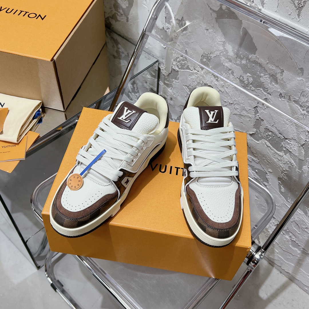 LV Trainer Sneaker