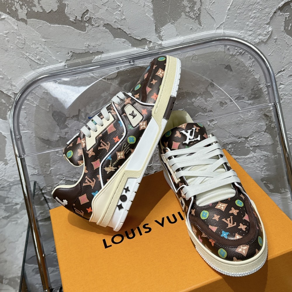 LV Trainer Sneaker