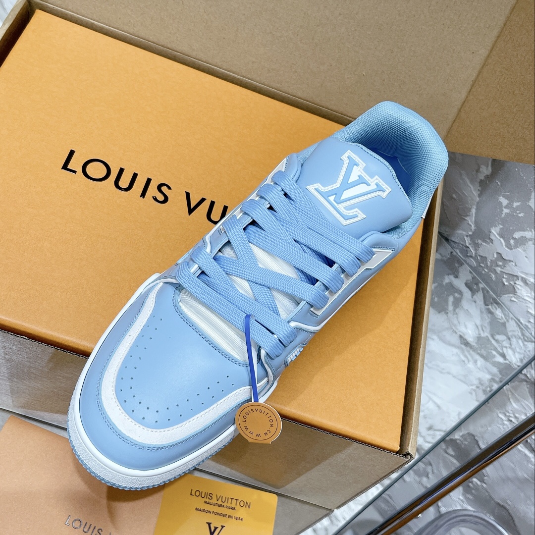 LV Trainer Sneaker