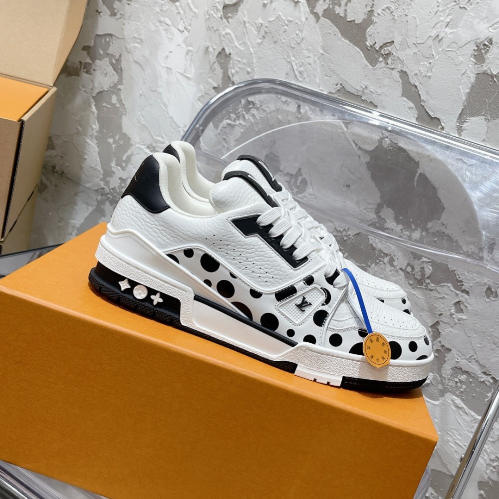 LV Trainer Yayoi Kusama