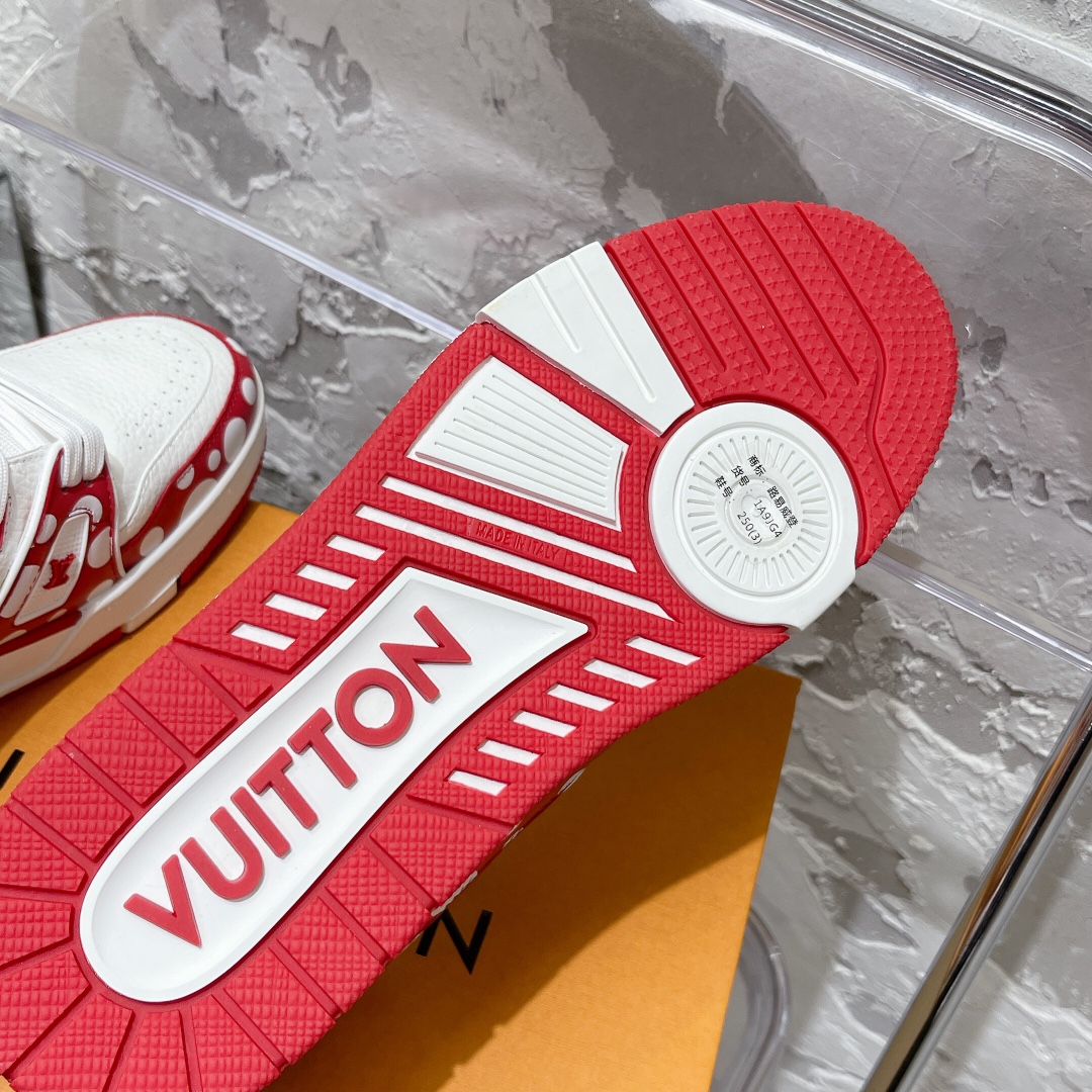 LV Trainer Yayoi Kusama