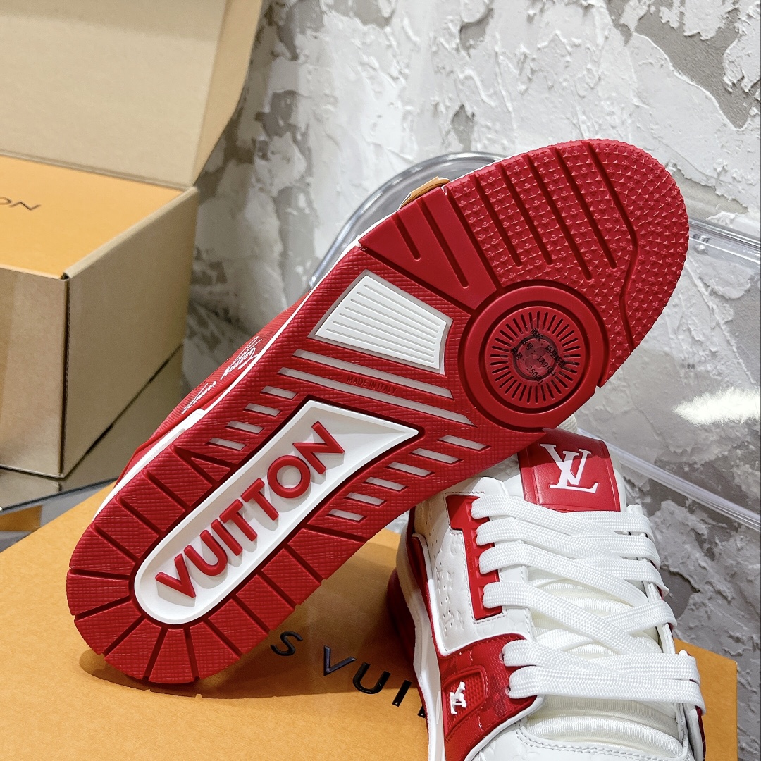 LV Trainer Sneaker