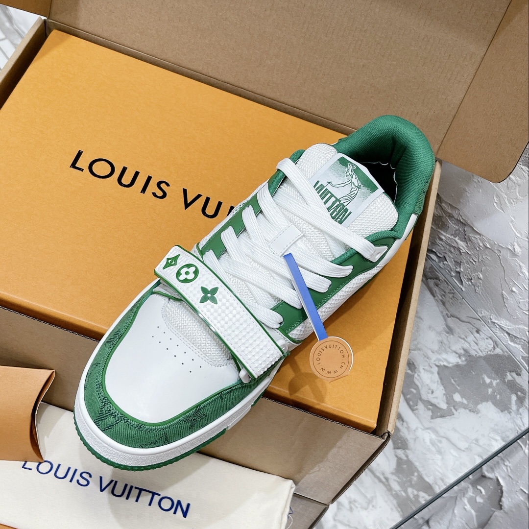 LV Trainer Sneaker