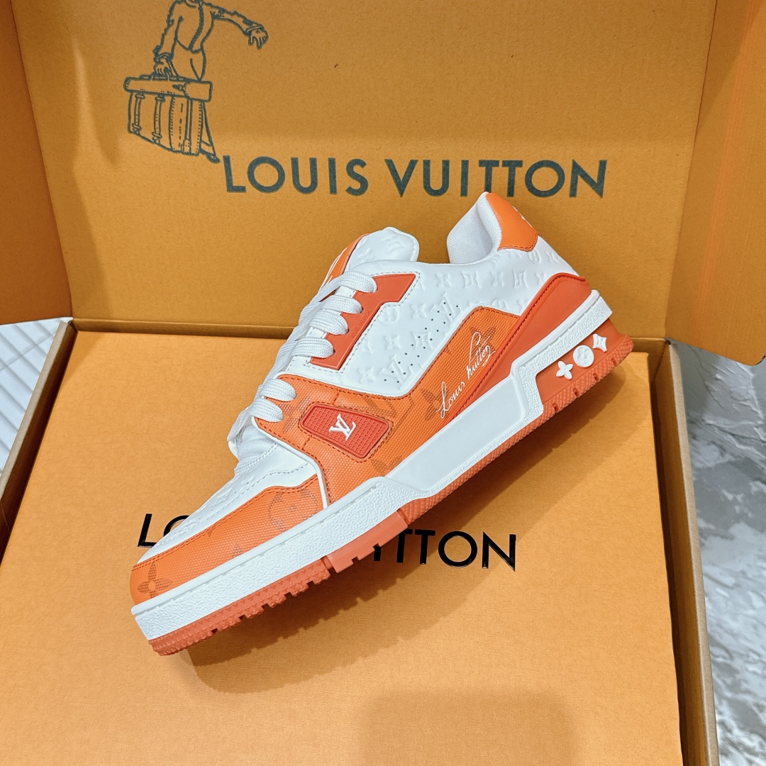 LV Trainer Sneaker