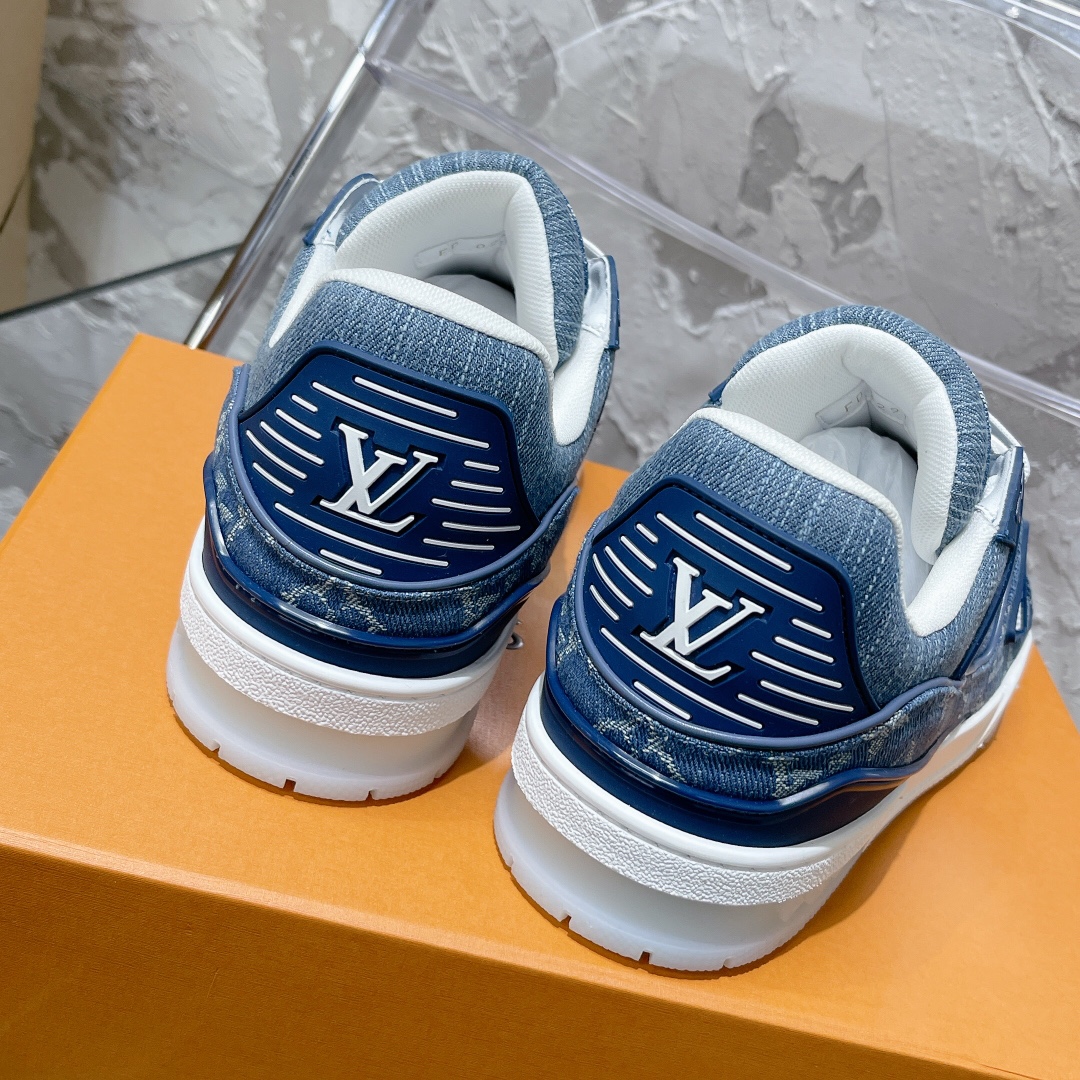 LV Trainer Sneaker