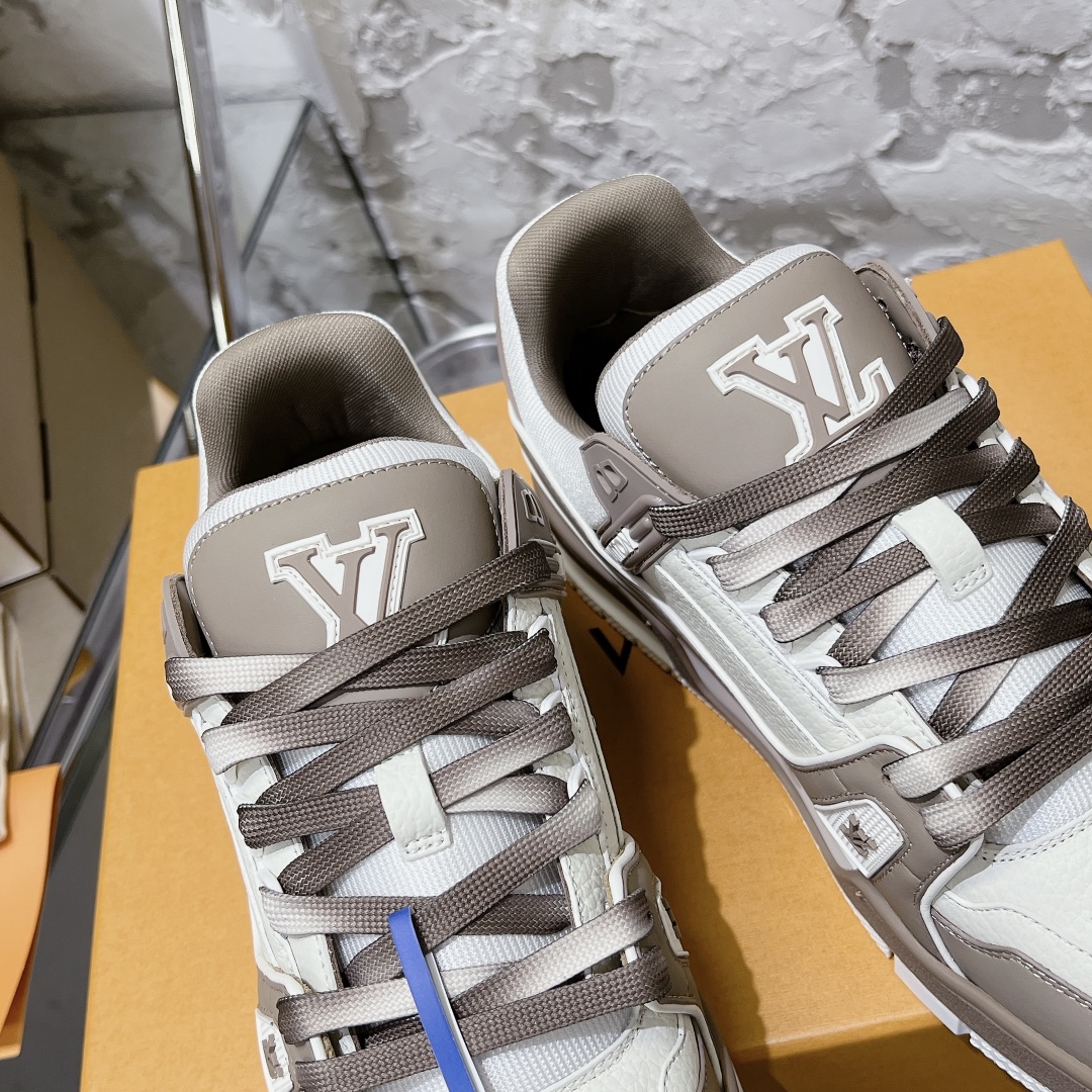 LV Trainer Sneaker