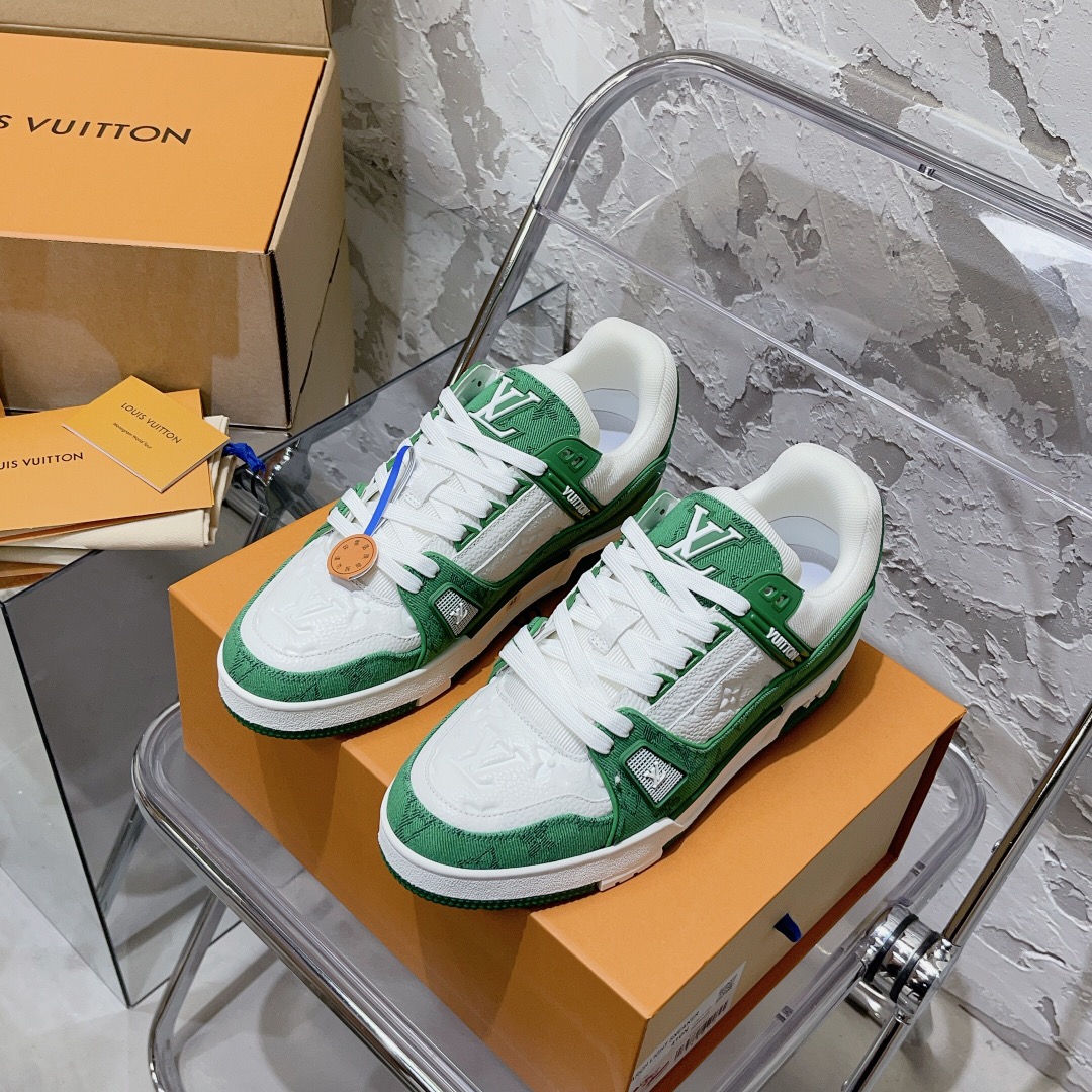 LV Trainer Sneaker